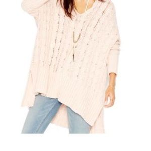 BNWT FREE PEOPLE Chunky Cable Knit oversized Sweater in cream - beige